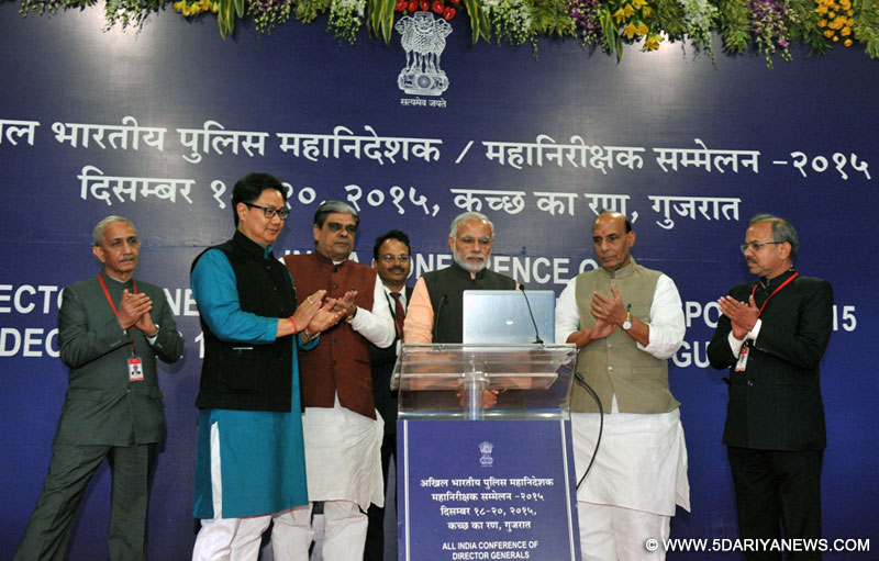 The Prime Minister, Shri Narendra Modi launching a website – “Indian Police in Service of the Nation” at the inaugural session of three-day Conference of DGPs, in Gujarat on December 18, 2015.The Union Home Minister, Shri Rajnath Singh, the Minister of State for Home Affairs, Shri Kiren Rijiju and the Minister of State for Home Affairs, Shri Haribhai Parthibhai Chaudhary are also seen.