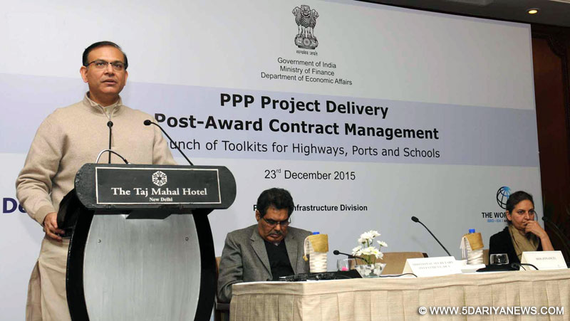 The Minister of State for Finance, Shri Jayant Sinha addressing at the launch of the Guidance Material for Post-Award Contract Management of PPP projects, in New Delhi on December 23, 2015. 