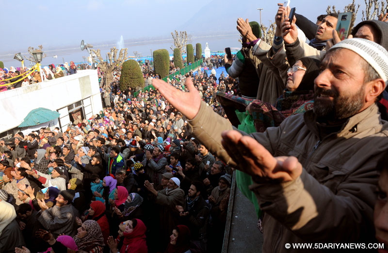 People throng Hazratbal Shrine on Eid Milad-un-Nabiin Srinagar, on Dec 24, 2015. 