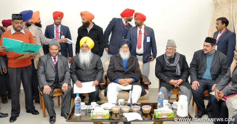 ਮੁੱਖ ਮੰਤਰੀ ਪਰਕਾਸ਼ ਸਿੰਘ ਬਾਦਲ ਨੇ ਕਾਦੀਆਂ ਨੂੰ ਮਾਡਲ ਸ਼ਹਿਰ ਵਜੋਂ ਵਿਕਸਤ ਕਰਨ ਦੀ ਵਚਨਬੱਧਤਾ ਦੁਹਰਾਈ