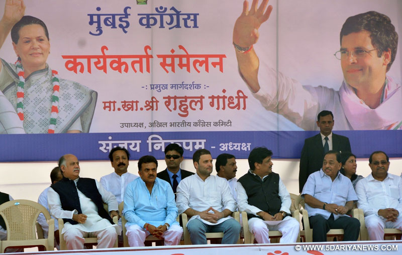 Congress vice president Rahul Gandhi during a party rally in Mumbai, on Jan 15, 2016. Also seen Ashok Chavan, Sanjay Nirupam, Mohan Prakash, Gurudas Kamat and Prithviraj Chavan.