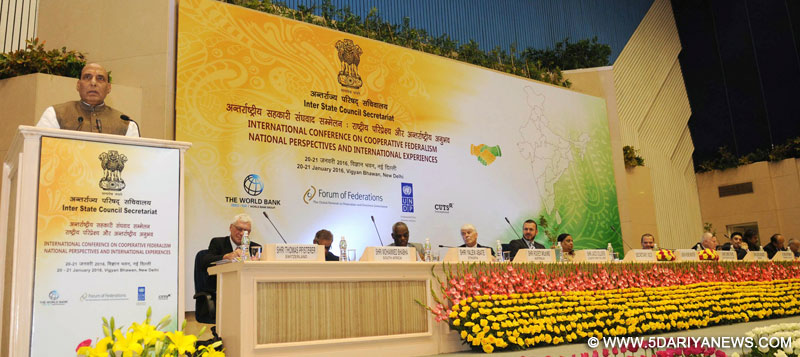 The Union Home Minister, Shri Rajnath Singh addressing the International Conference on “Cooperative Federalism: National Perspectives and International Experience”, in New Delhi on January 20, 2016.