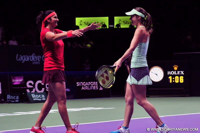 Sania Mirza-Martina win Australian Open women