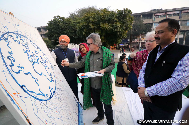 Artists of Punjab join French nature painter to save Himalayas