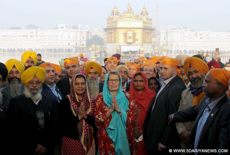 Canadian politician and the Premier of Ontario Kathleen Wynne pays obeisance at the Golden Temple in Amritsar, on Jan 31, 2016. 
