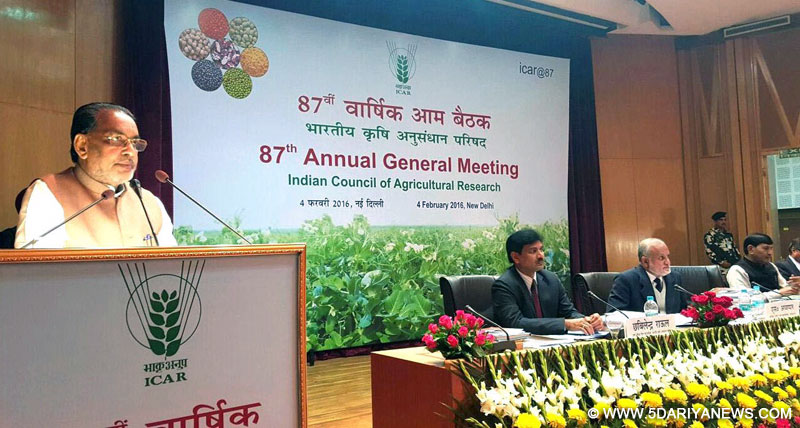 The Union Minister for Agriculture and Farmers Welfare, Shri Radha Mohan Singh addressing the 87th Annual General Meeting of the ICAR Society, in New Delhi on February 04, 2016. The Minister of State for Agriculture and Farmers Welfare, Shri Mohanbhai Kalyanjibhai Kundariya and the Secretary (DARE) & DG (ICAR), Dr. S. Ayyappan are also seen.