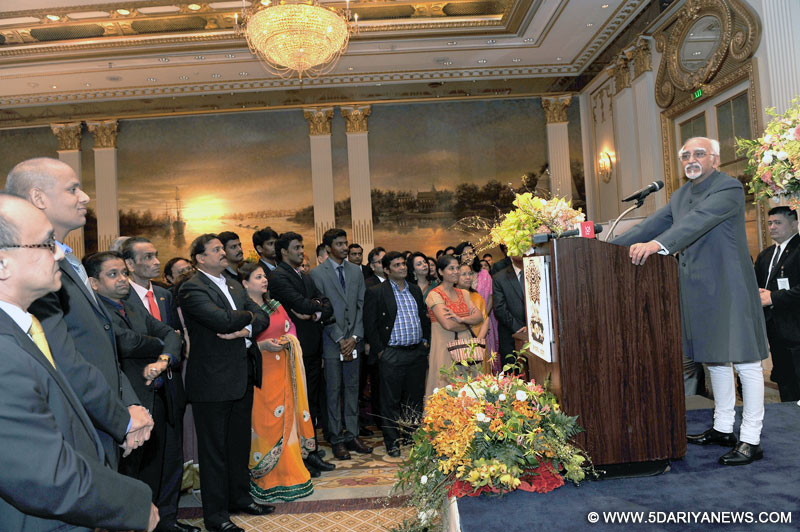 The Vice President, Shri M. Hamid Ansari addressing the Indian Community, in Bangkok on February 04, 2016. 