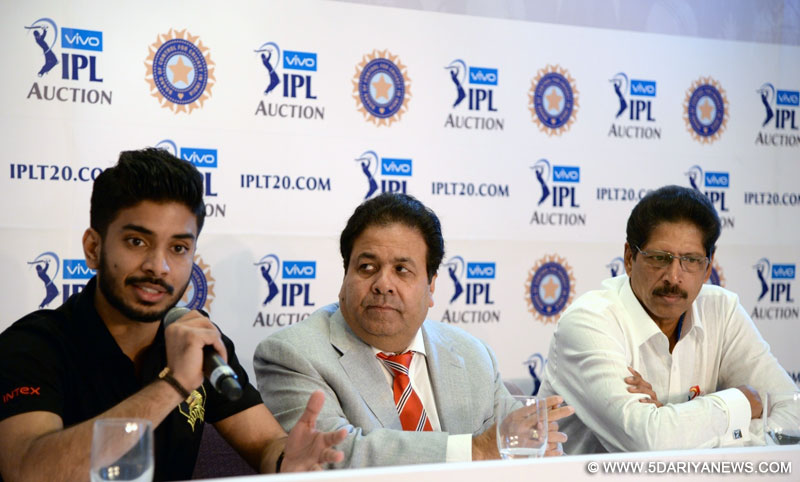 Delhi stuns with Negi bid, Watson most expensive at IPL auction