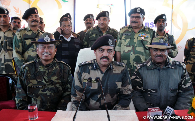 Khemkaran: BSF IG Anil Paliwal along with jawans addressing media on smugglers who were shot dead by BSF near Mehdipur village in Khemkaran sector. BSF had recovered 9.5 kg heroin, and ammunition including two pistols after killing of two Pakistani and two Indian smugglers.