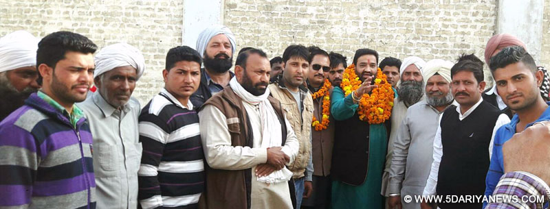 आरक्षण जाति के आधार पर नहीं बल्कि आर्थिक आधार पर होना चाहिए - वीरेश शांडिल्य