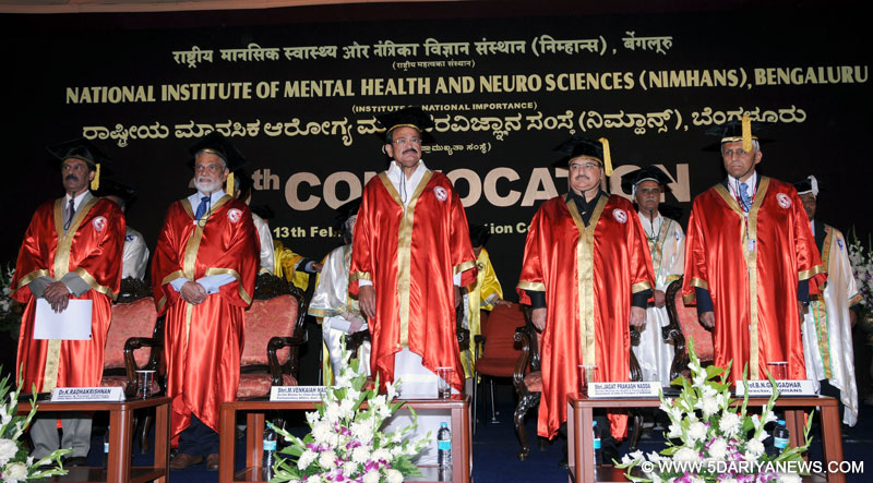The Union Minister for Urban Development, Housing and Urban Poverty Alleviation and Parliamentary Affairs, Shri M. Venkaiah Naidu and the Union Minister for Health & Family Welfare, Shri J.P. Nadda at the 20th Convocation Ceremony of NIMHANS, at Bengaluru on February 13, 2016.