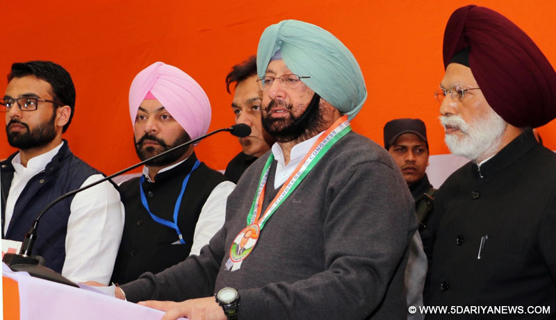 Ludhiana: Punjab Congress Chief Captain Amarinder Singh during a scheduled class leaders conference in Ludhiana on Feb 15, 2016.