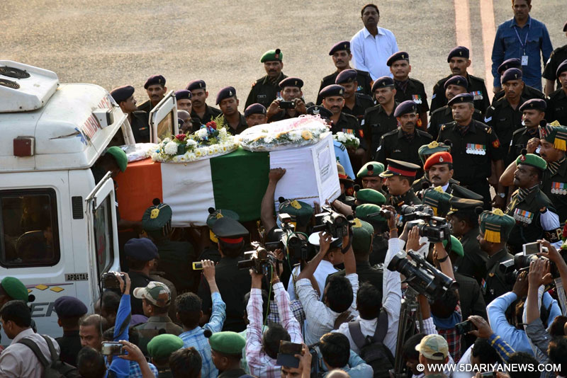 	Bodies of 9 Siachen soldiers brought to Delhi
