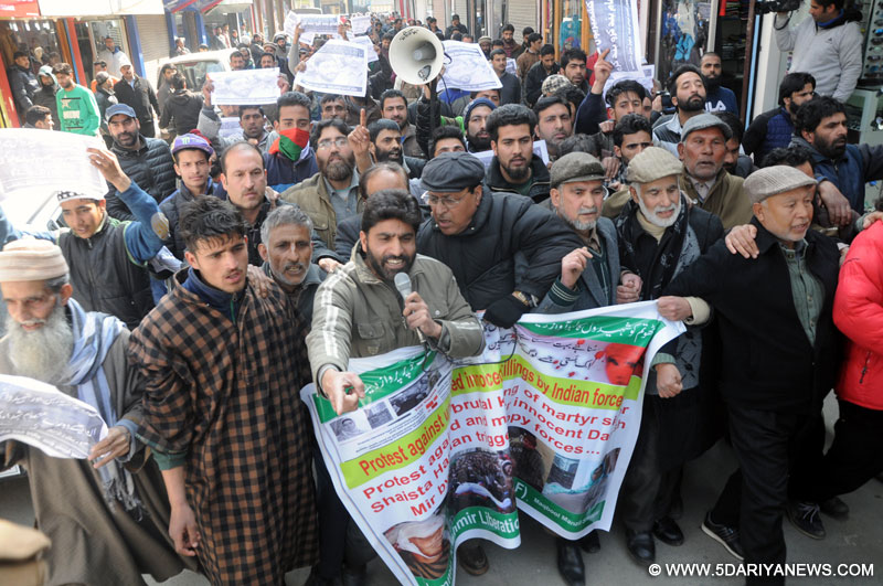 	Police foils JKLF protest against unabated killings