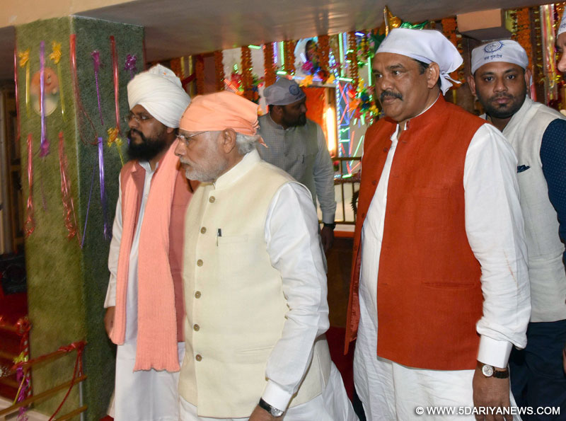The Prime Minister,  Narendra Modi at Shri Guru Ravidas Janmsthan Mandir, Seer Goverdhanpur, in Varanasi on February 22, 2016.