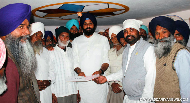People Of Punjab Will Not Tolerate Dual Politics Of Kejriwal-Bikram Singh Majitia