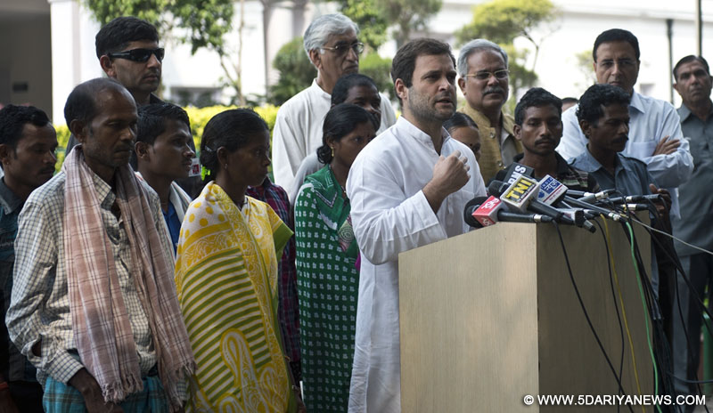 	BJP government muzzling voice of poor: Rahul Gandhi