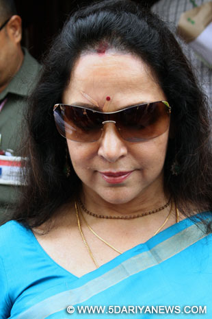 हेमा मालिनी