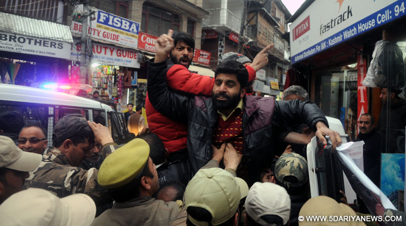 JKLF protest against use of ‘lethal’ weapons