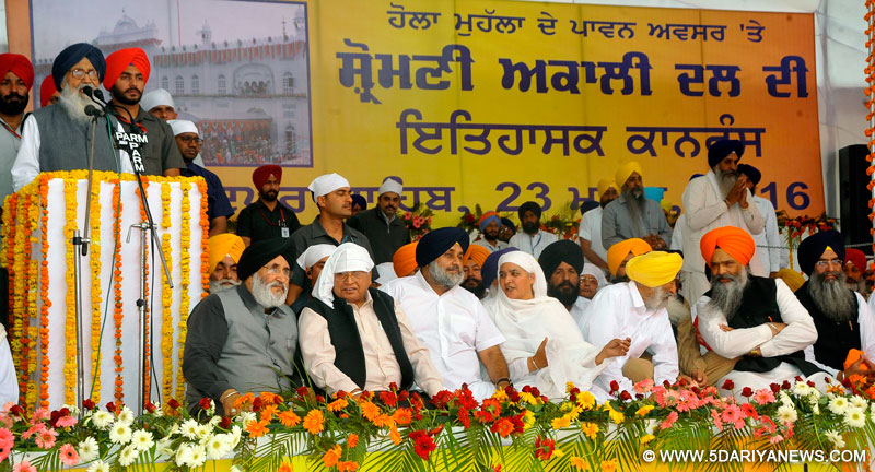 मुख्यमंत्री द्वारा नदियों के जल की रक्षा के लिए संघर्ष करने के लिए पंजाबियों को तैयार रहने का आहवान