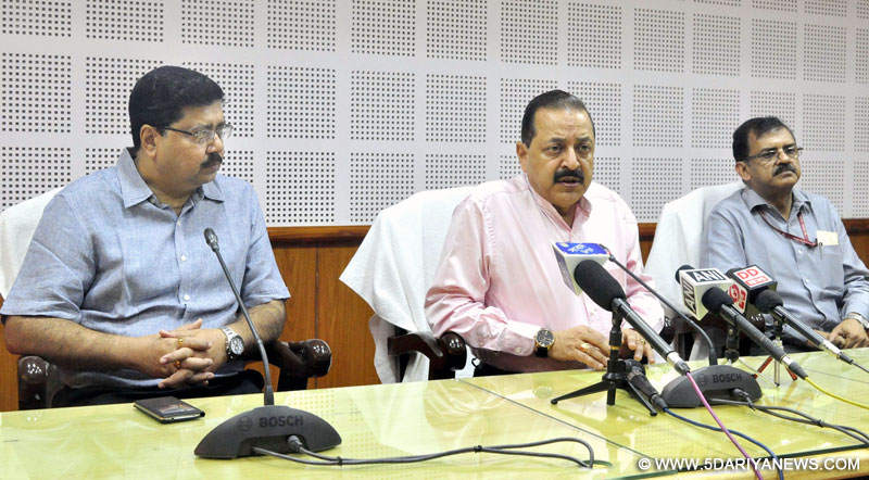 The Minister of State for Development of North Eastern Region (I/C), Prime Minister’s Office, Personnel, Public Grievances & Pensions, Department of Atomic Energy, Department of Space, Dr. Jitendra Singh interacting with the Media, in Agartala, Tripura on March 26, 2016.