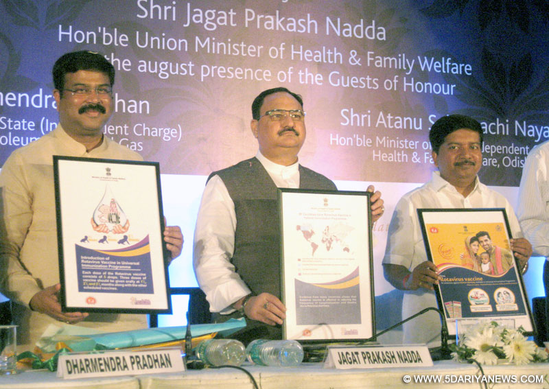 The Union Minister for Health & Family Welfare, Shri J.P. Nadda releasing the publication on Rotavirus vaccine with the Minister of State for Petroleum and Natural Gas (Independent Charge), Shri Dharmendra Pradhan and the Minister for Health & Family Welfare of Odisha, Shri Atanu Sabyasachi Nayak, at the launch of the Pilot Rotavirus Universal Immunization program, at Bhubaneswar, in Odisha on March 26, 2016.