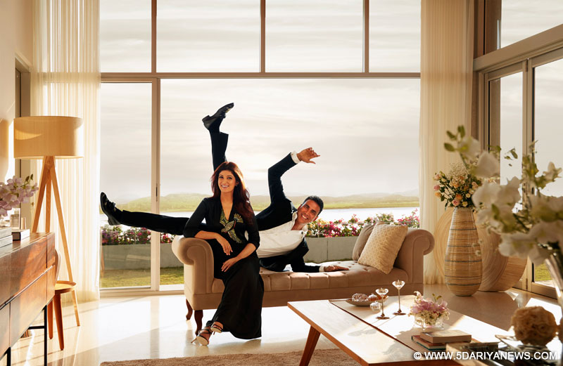 Akshay Kumar Twinkle Khanna To Endorse Real Estate Project