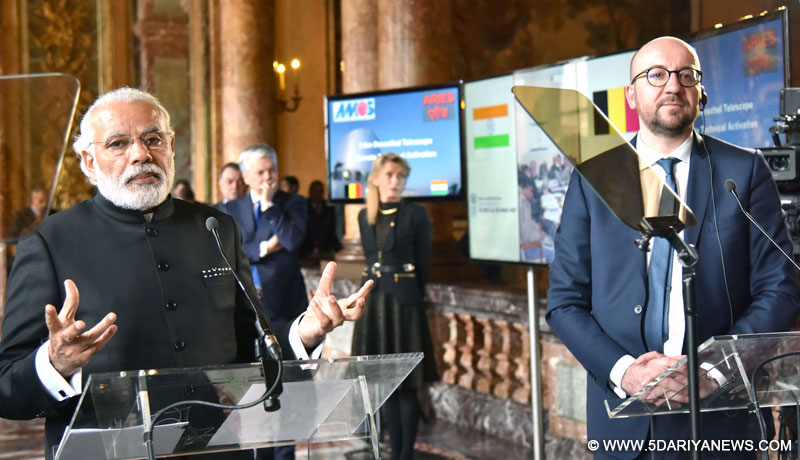 The Prime Minister, Shri Narendra Modi giving his Press Statement, during the Remote Technical Activation of India-Belgium Aryabhatta Research Institute of Observational Sciences (ARIES) Telescope, in Brussels, Belgium on March 30, 2016. The Prime Minister of Belgium, Mr. Charles Michel is also seen.