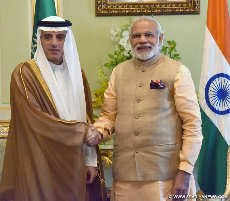 The Prime Minister, Shri Narendra Modi meeting the Saudi Minister of Foreign Affairs, Mr. Adel Al Jubeir, in Riyadh, Saudi Arabia on April 03, 2016.