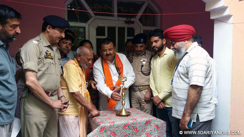 	Chander Prakash Ganga inaugurates Free Eye Camp in Ramgarh