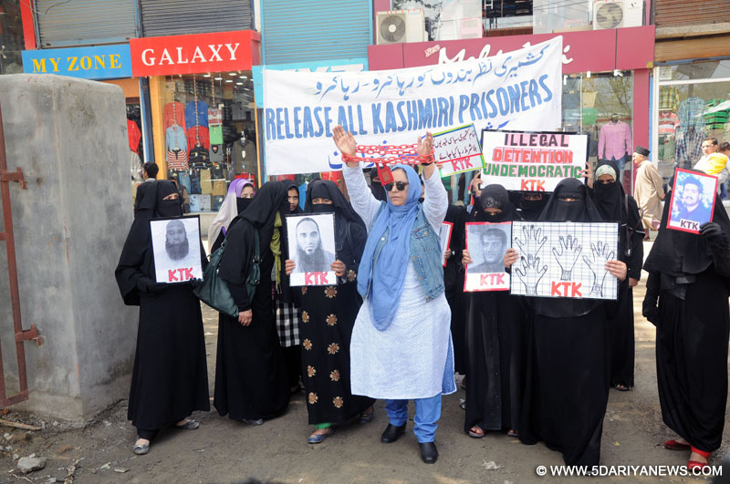 KTK stages protest, demands release of political prisoners