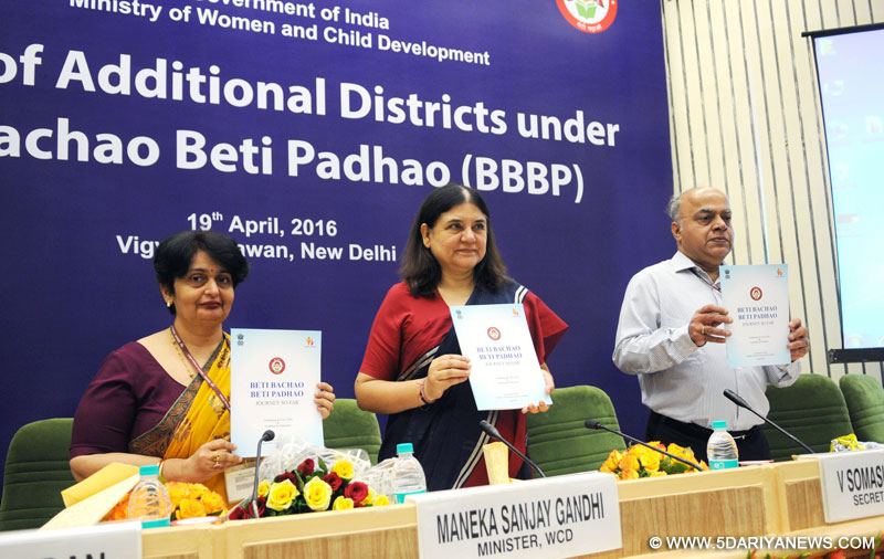 The Union Minister for Women and Child Development, Smt. Maneka Sanjay Gandhi launching the Beti Bachao, Beti Padhao Scheme in Additional 61 Districts, in New Delhi on April 19, 2016. The Secretary, WCD, Shri V. Somasundaran is also seen.