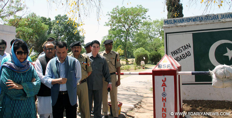 	Mehbooba Mufti tours border areas of Suchetgarh, Baba Chamliyal