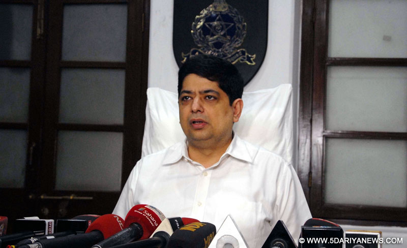 ATS Special Inspector General of Police Niket Kaushik addresses a press conference regarding the arrest of suspected Indian Mujahideen operative wanted by Maharashtra, Karnataka and Gujarat Police forces for various acts of terror, including the triple blasts in Mumbai in July 2011; in Mumbai on April 26, 2016. 