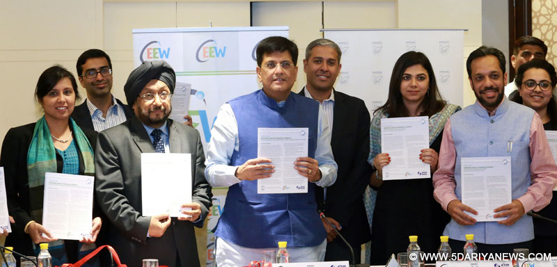 The Minister of State (Independent Charge) for Power, Coal and New and Renewable Energy, Shri Piyush Goyal launching the Interim Report on "Greening India