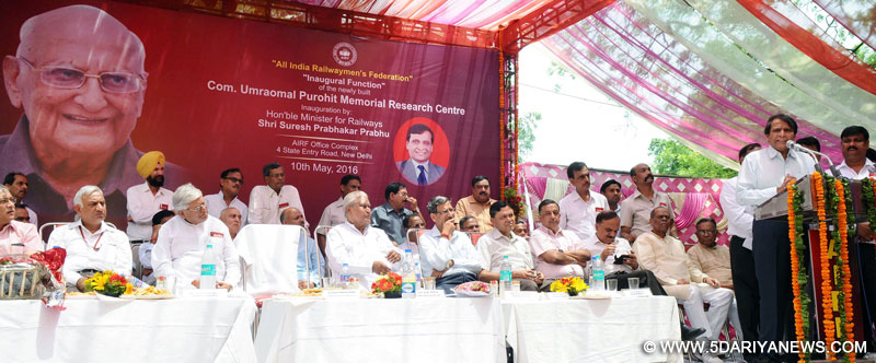 The Union Minister for Railways, Shri Suresh Prabhakar Prabhu addressing the inaugural function of the newly built “Late Com. Umraomal Purohit Memorial Research Centre”, in New Delhi on May 10, 2016. The Chairman, Railway Board, Shri A.K. Mital other Railway Board Members and senior officials are also seen.