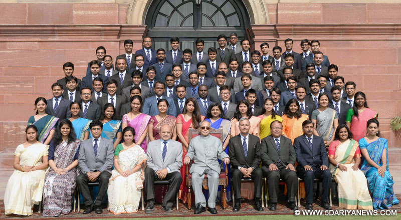 The President, Shri Pranab Mukherjee with the probationers of the Indian Defence Accounts Service, Indian Civil Accounts Service, Indian Railway Accounts Service and Indian P&T Service from National Institute of Financial Management, at Rashtrapati Bhavan, in New Delhi on May 14, 2016.