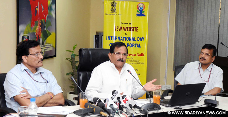 The Minister of State for AYUSH (Independent Charge) and Health & Family Welfare, Shri Shripad Yesso Naik addressing at the launch of the revamped website of the Ministry of AYUSH, in New Delhi on May 25, 2016.