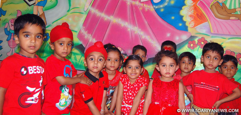 Tiny tots of Ashmah International School celebrated Red day