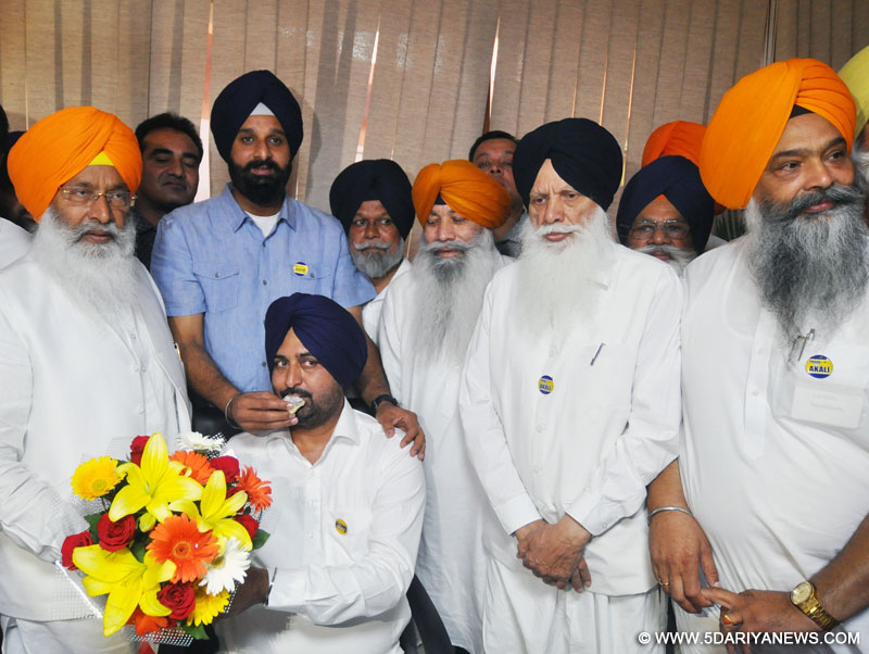 Kulwant Singh Assumes Charge As Vice Chairman Of PEDA In The Presence Of Bikram Singh Majithia And Sukhdev Singh Dhindsa