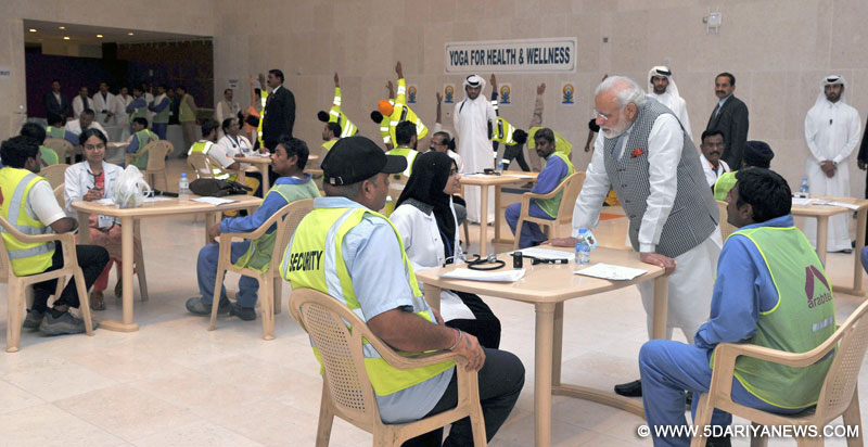 The Prime Minister, Shri Narendra Modi addressing the Indian Workers at a project site, in Mesheireb, Downtown, Doha on June 04, 2016.