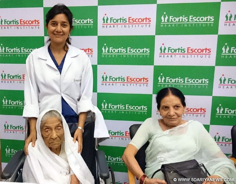 Delhi hospital implants pace-maker in a centenarian