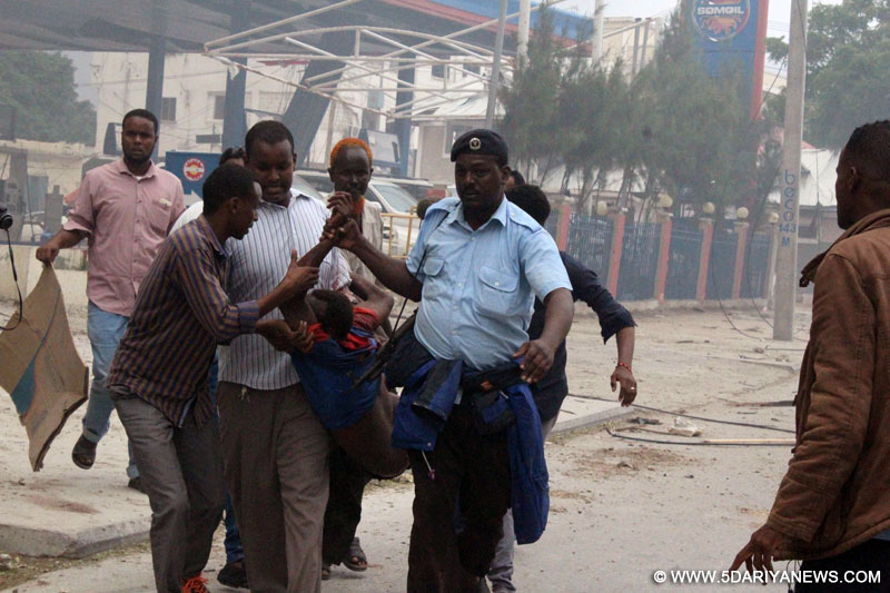 Car bomb blast kills 9 at Mogadishu hotel