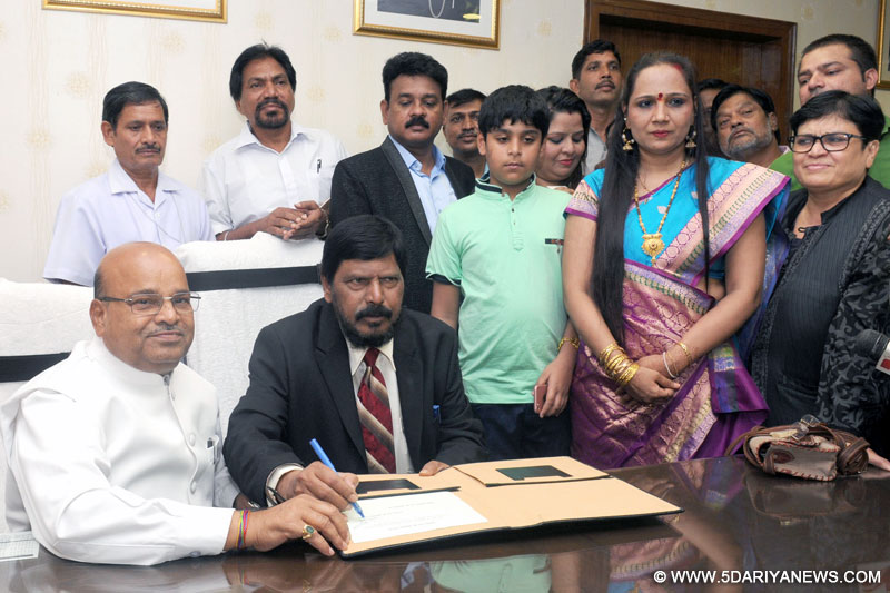Ramdas Athawale takes charge as Minister of State for Social Justice & Empowerment, in the presence of the Union Minister for Social Justice and Empowerment, Shri Thaawar Chand Gehlot, in New Delhi on July 06, 2016.