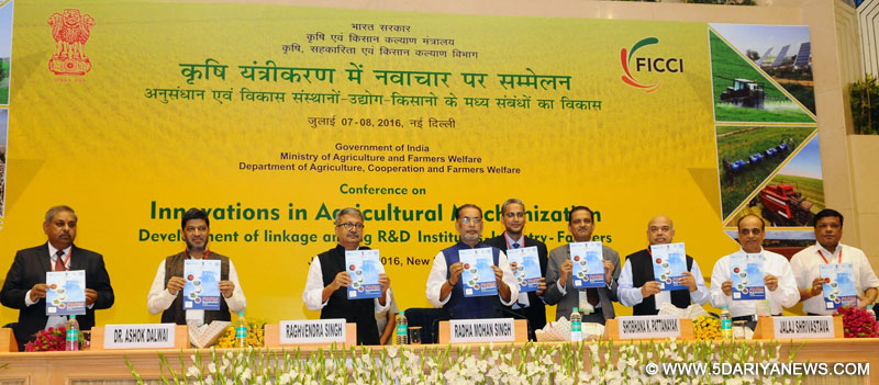 The Union Minister for Agriculture and Farmers Welfare, Shri Radha Mohan Singh releasing the publication at the inauguration of the Conference on Innovations in Agricultural Mechanisation, in New Delhi on July 07, 2016.