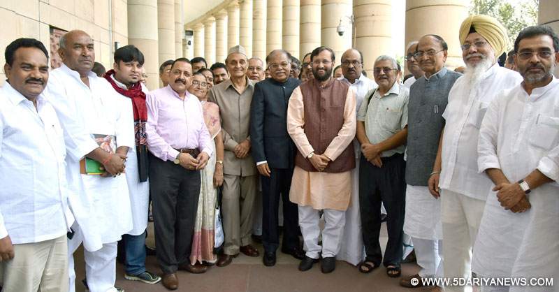 The Union Minister for Human Resource Development, Shri Prakash Javadekar felicitated the MPs who are from Academic background, on the occasion of Guru Purnima, at Parliament House, in New Delhi on July 19, 2016.
