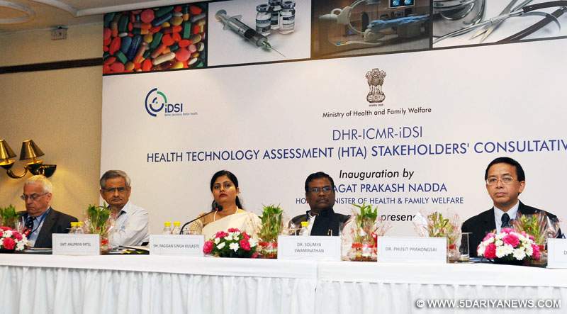 The Ministers of State for Health & Family Welfare, Shri Faggan Singh Kulaste and Smt. Anupriya Patel, the Secretary, Ministry of Health and Family Welfare, Shri B.P. Sharma and other dignitaries at the inauguration of the DHR-ICMR- iDSI International Workshop on “Health Technology Assessment-Awareness and Topic Selection”, in New Delhi on July 25, 2016.
