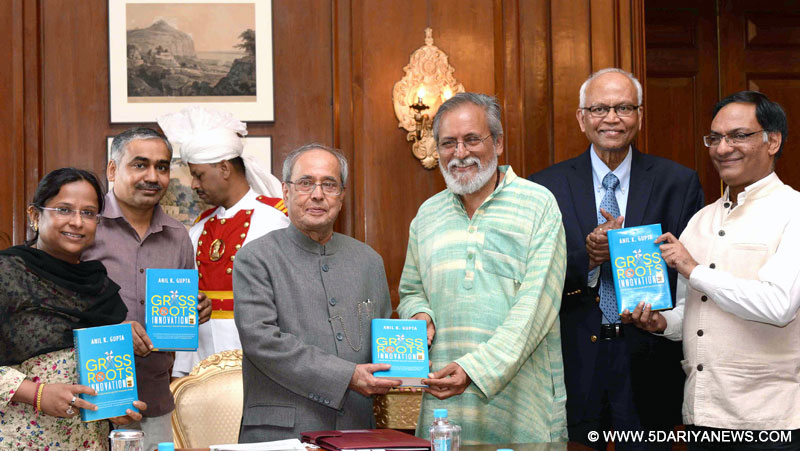 The President, Shri Pranab Mukherjee receiving a copy of the book ‘Grassroots Innovations’ from Prof. Anil K. Gupta, Executive Vice Chairperson, National Innovation Foundation-India (Ahmedabad), at Rashtrapati Bhavan, in New Delhi on August 02, 2016.