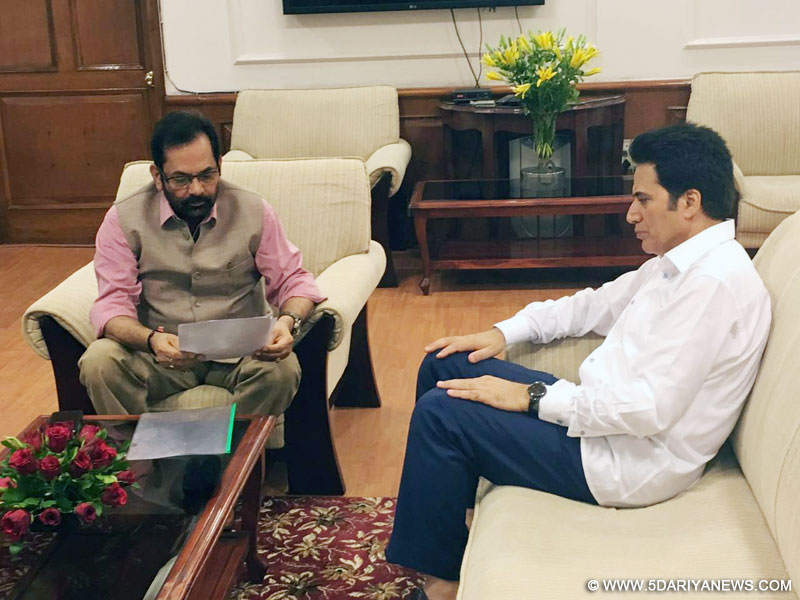 	Andrabi meets Union Minister Mukhtar Abbas Naqvi, discusses issues pertaining to Hajj pilgrimage
