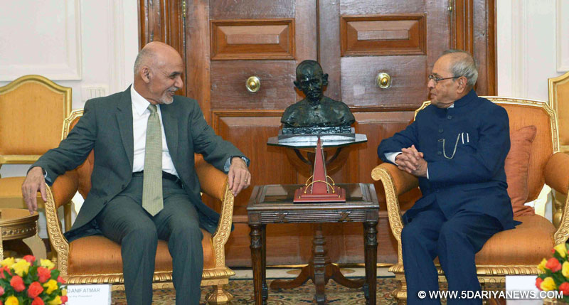 The President of Afghanistan, Dr. Mohammad Ashraf Ghani meeting the President, Shri Pranab Mukherjee, at Rashtrapati Bhavan, in New Delhi on September 14, 2016.